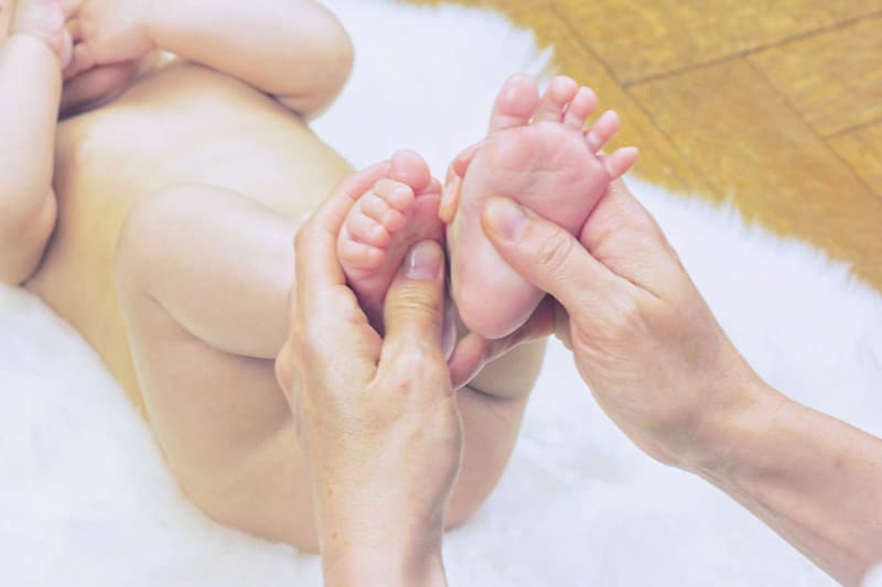 Babymassage bei Kolibri – jetzt ausprobieren!